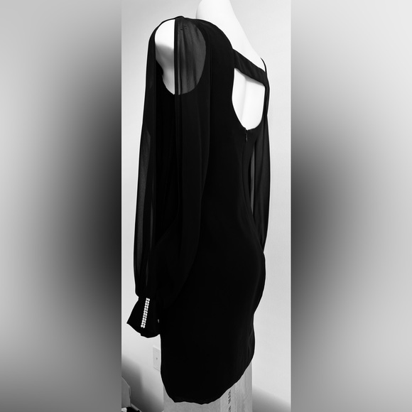 Cache Holiday Dress 🔥 - Picture 3 of 7